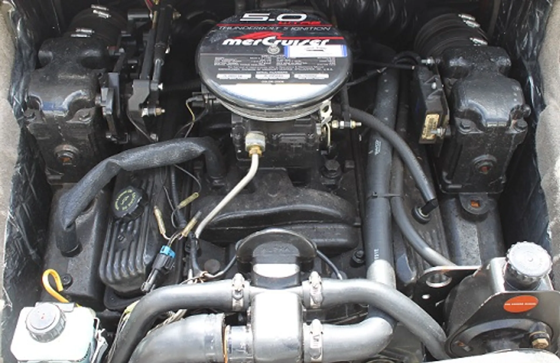 Bayliner 2050 Capri BR  in El Dorado Hills, CA — photo 9