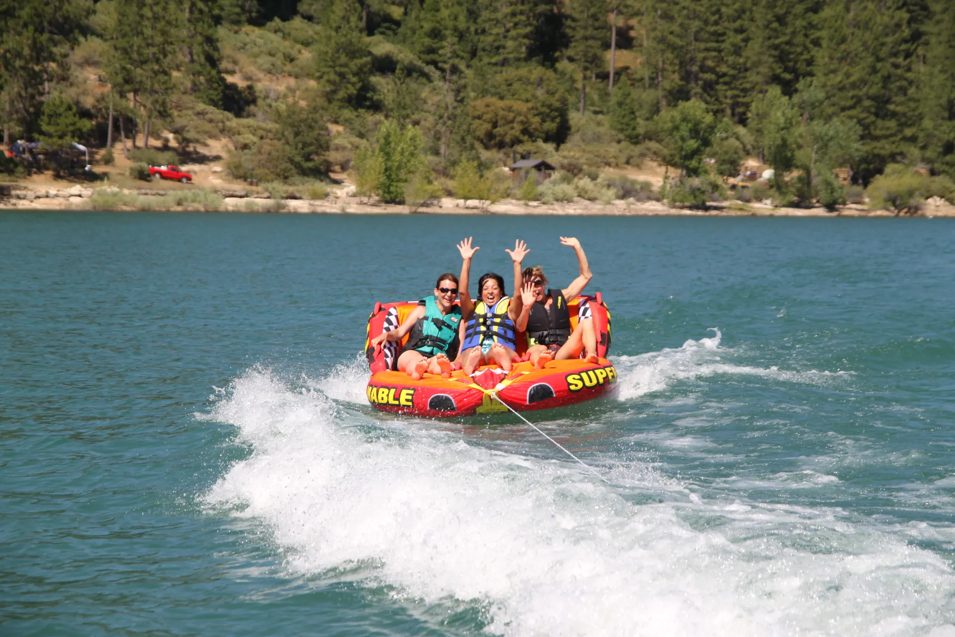 Sacramento Area FUN! Tubing, Wakeboarding, Cruising, Fishing 