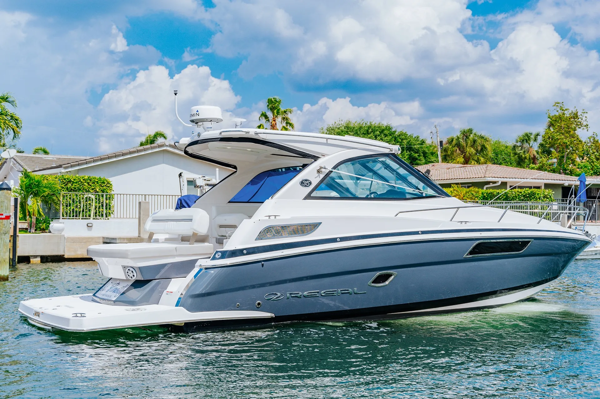 REGAL BOATS 35 SPORT COUPE W/JOYSTICK in Pompano Beach, FL — photo 2