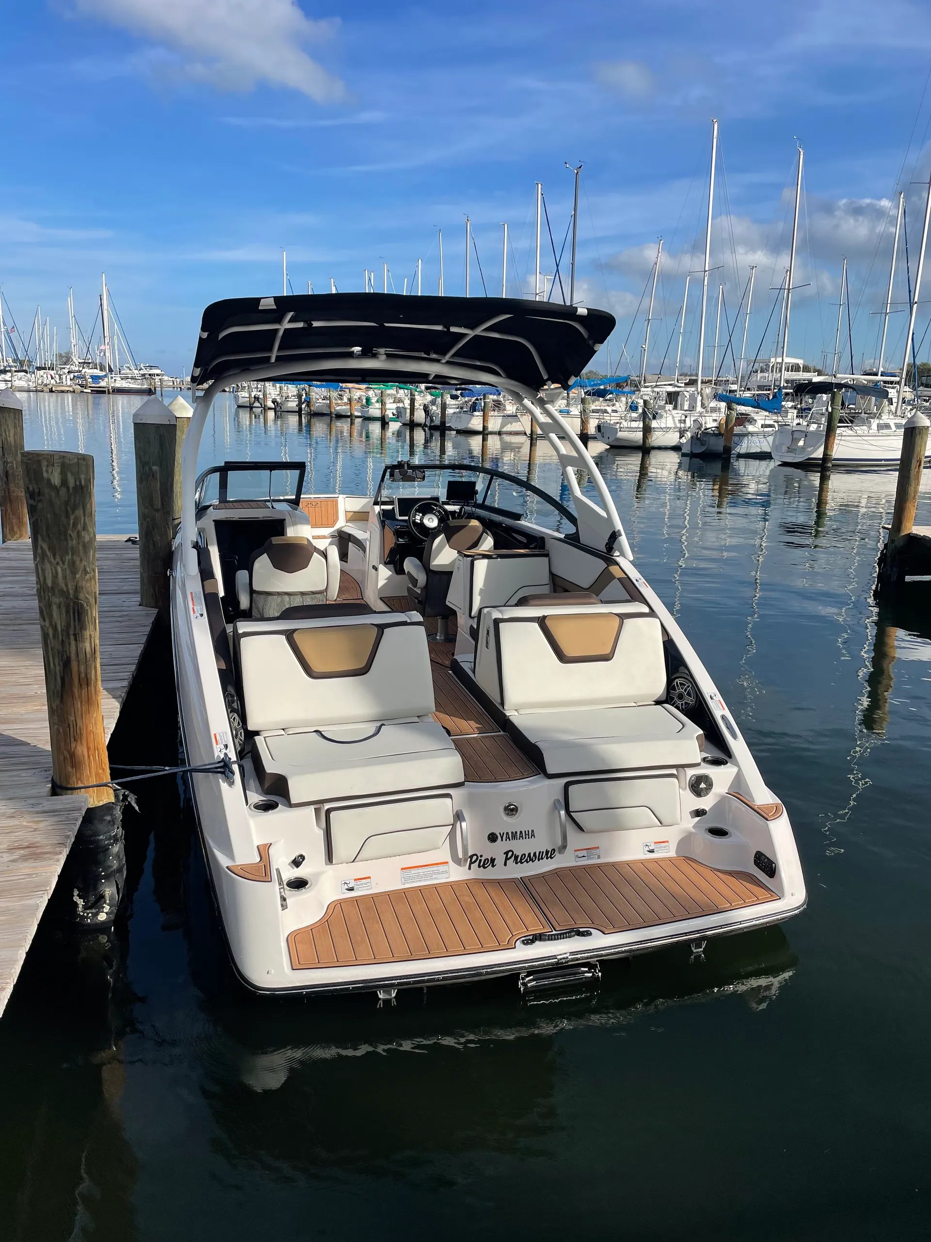 Tampa’s finest. “Pier Pressure” 25’ Yamaha Jet Boat