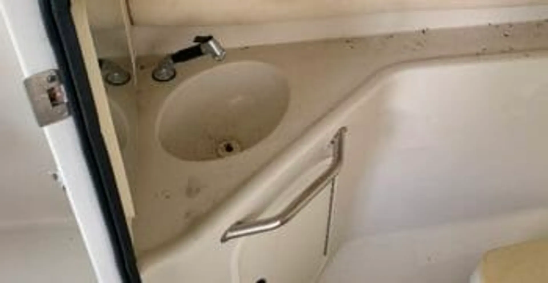 SEA RAY BOATS 240 SUNDECK in San Diego, CA — photo 7