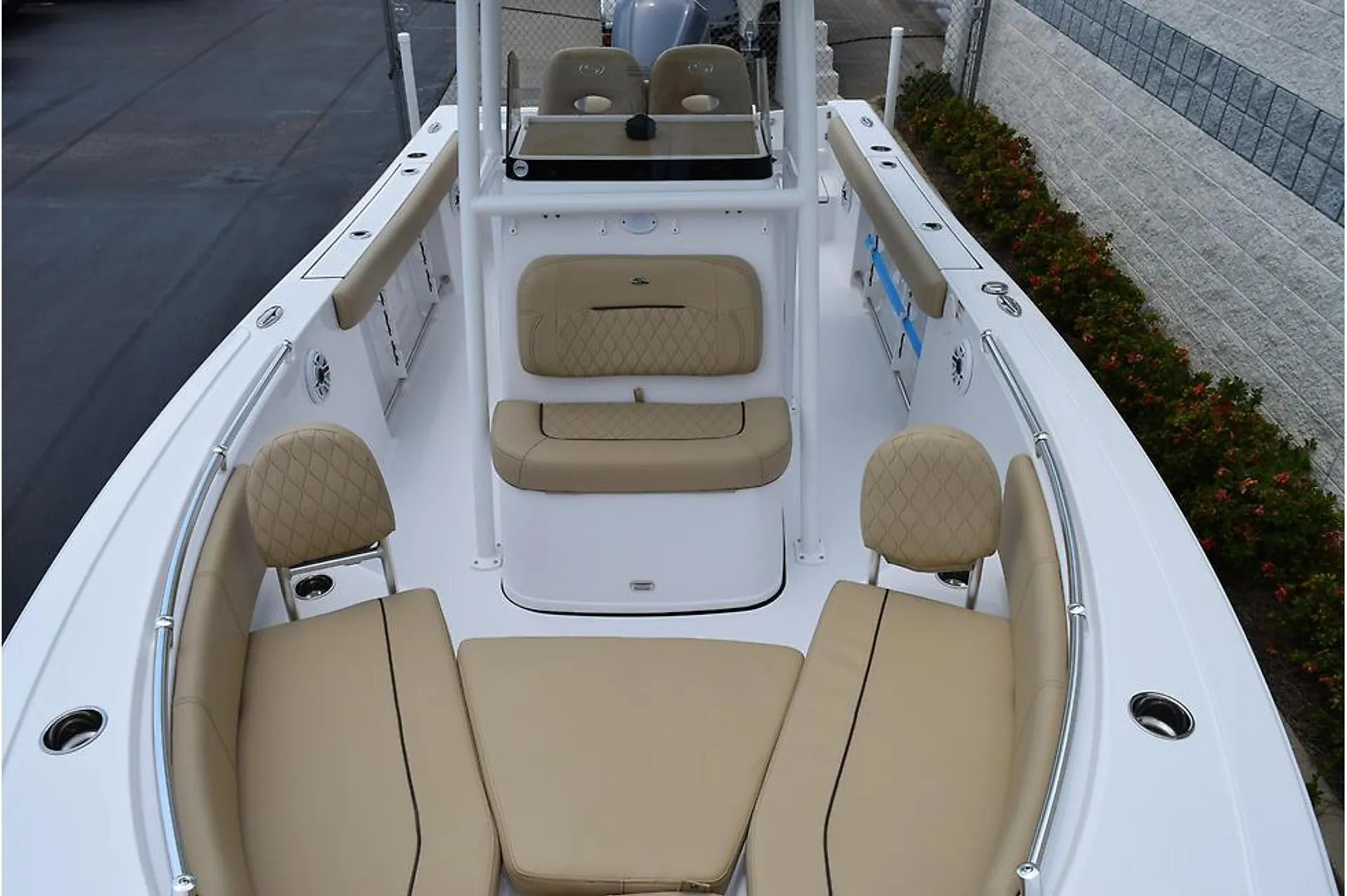 SPORTSMAN BOATS OPEN 242 in Kiln, MS — photo 3