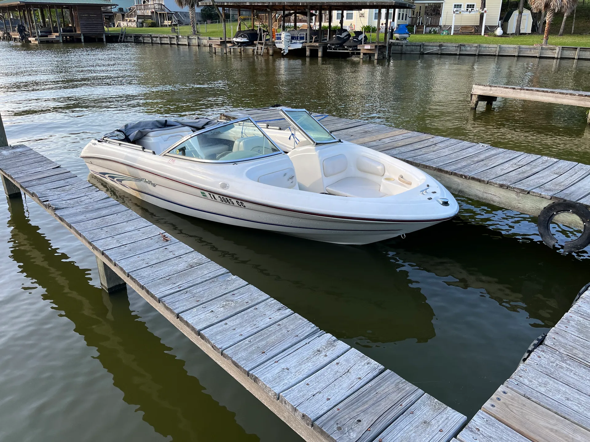 Sea Ray Boats 175 Bow Rider  in Livingston, TX — photo 7