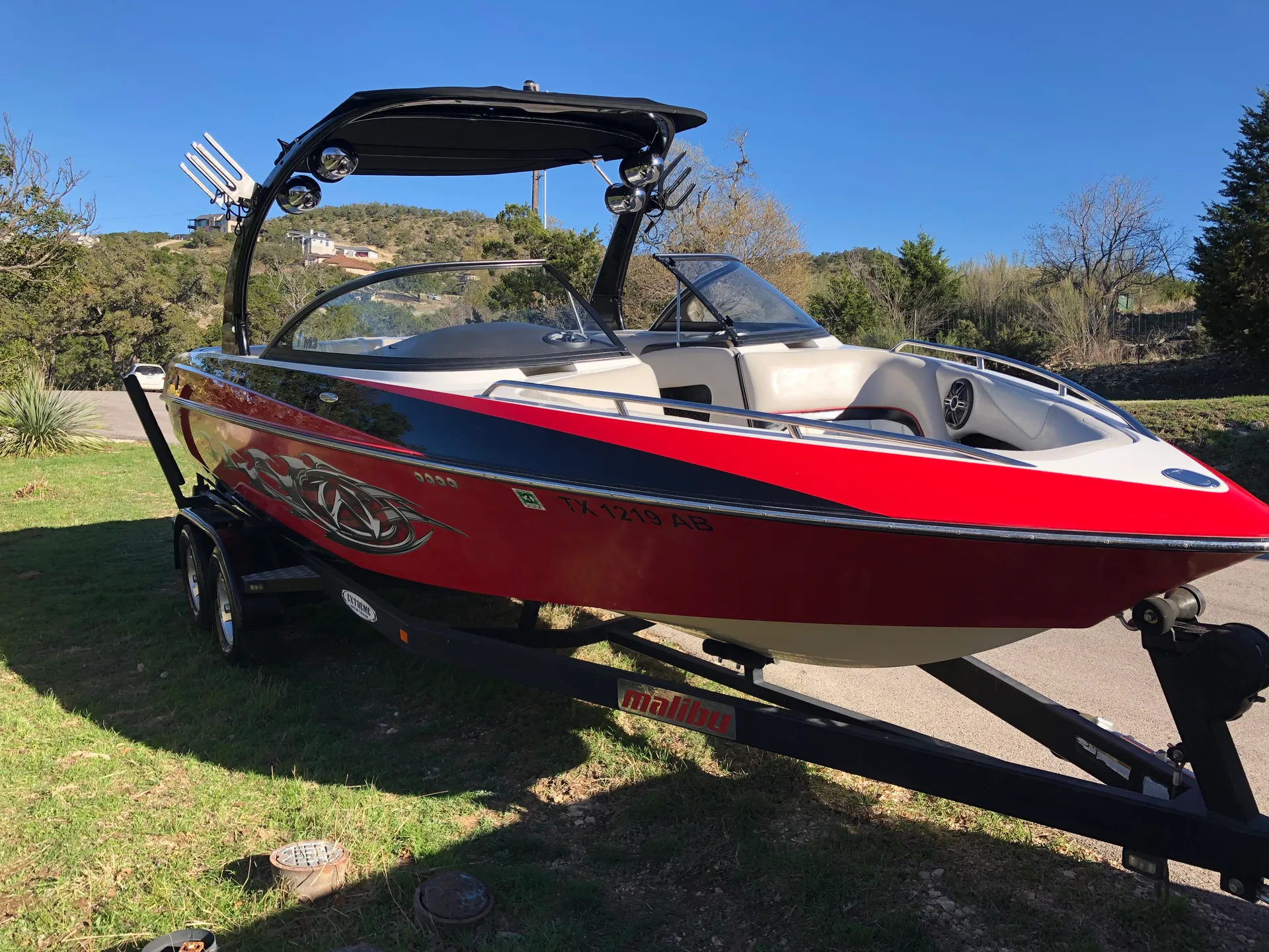 Malibu Boats Wakesetter 23 LSV in Canyon Lake, TX — photo 9