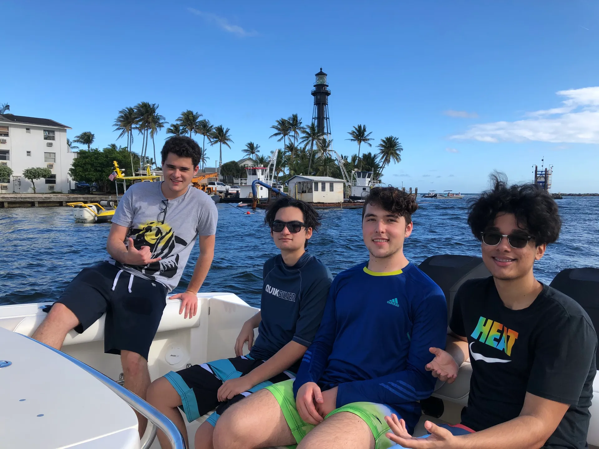 Boston Whaler 320 Outrage W/2-225HP in Deerfield Beach, FL — photo 8