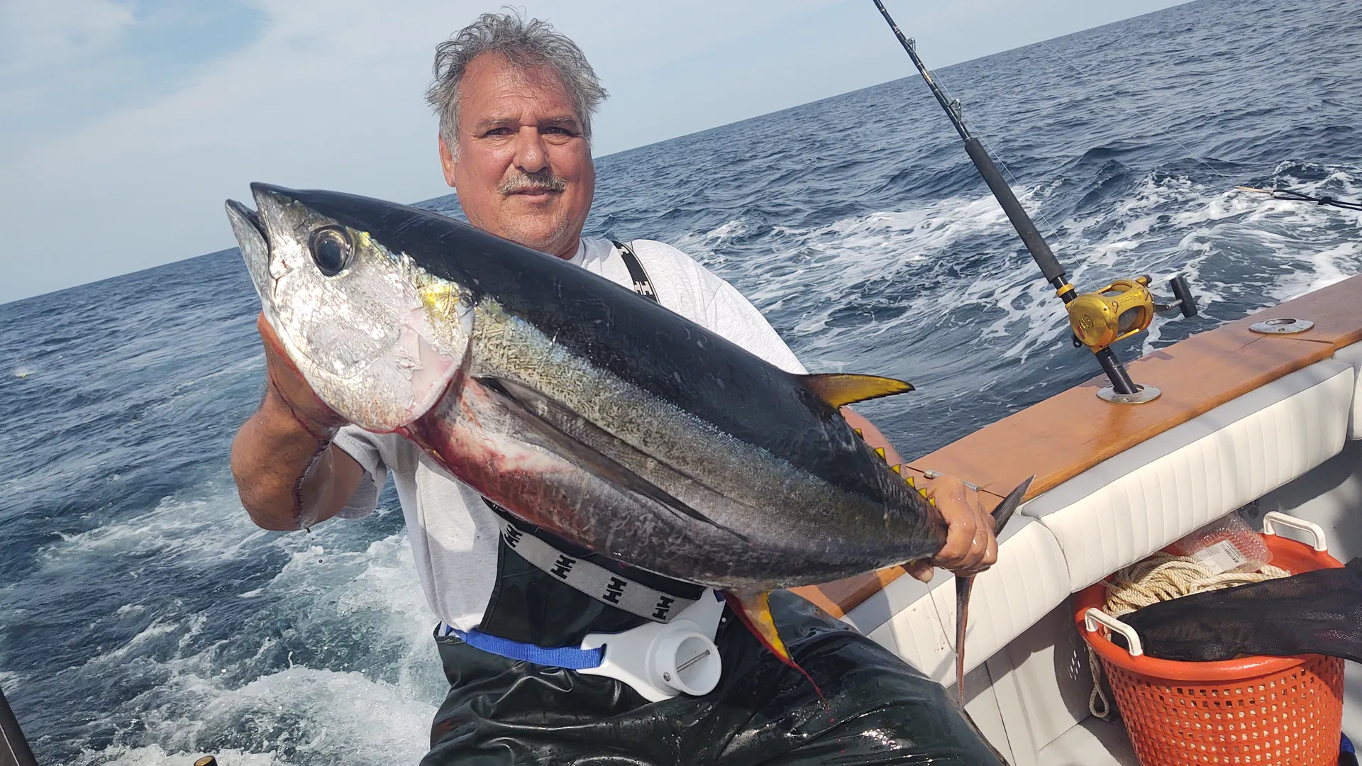 Ultimate Fishing trips in NY and NJ with 43ft Custom Viking Express 