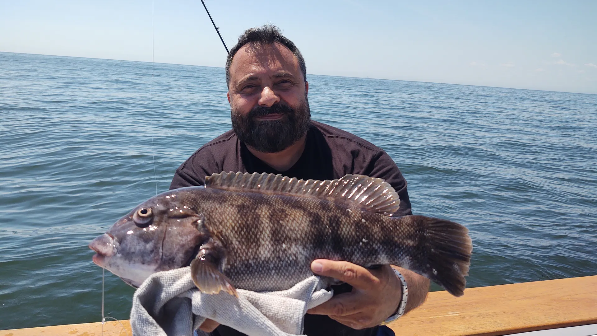 Ultimate Fishing trips in NY and NJ with 43ft Custom Viking Express 