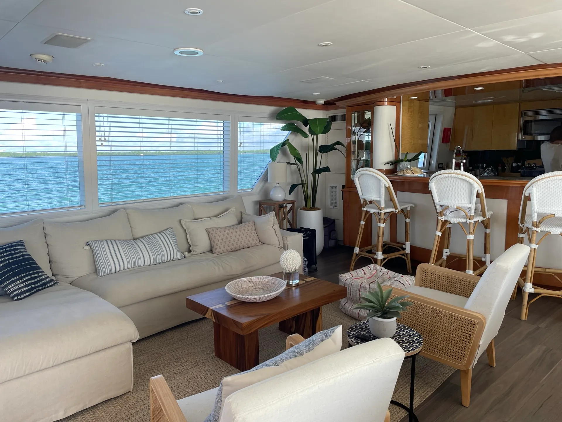 Poole Chaffee Expedition Trawler made in the USA in Miami, FL — photo 7