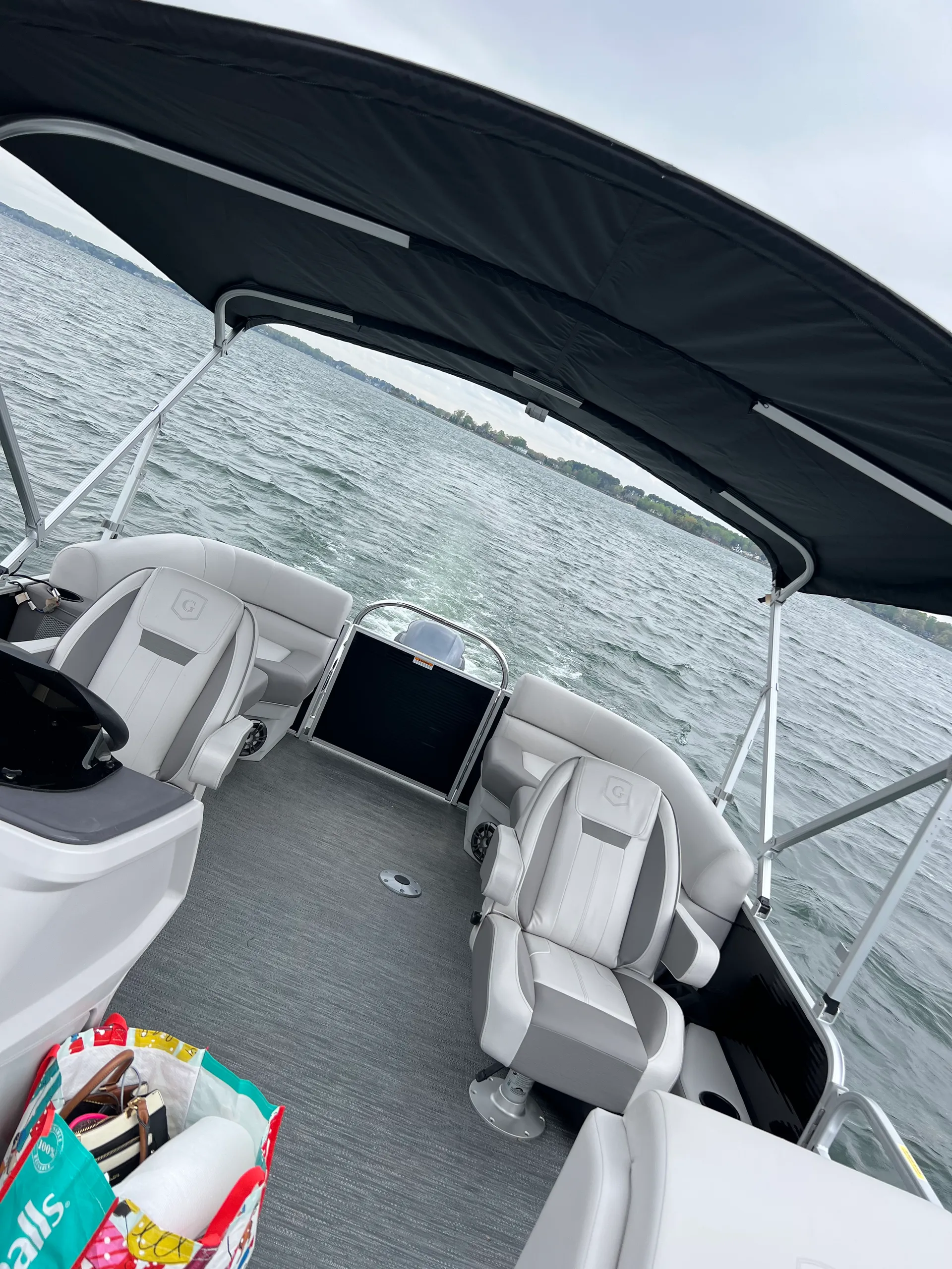 New LUX Godfrey Tri-toon on Lake Norman!  Multi-Day vacation deals!