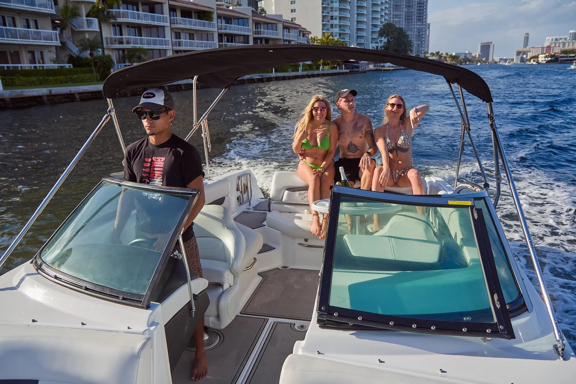 2022 Power boat with restroom. 