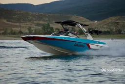 WAKE SURF MALIBU 22MXZ