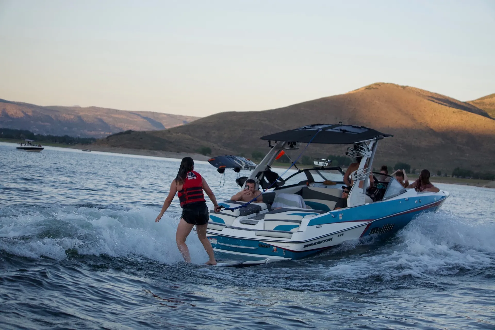 WAKE SURF MALIBU 22MXZ