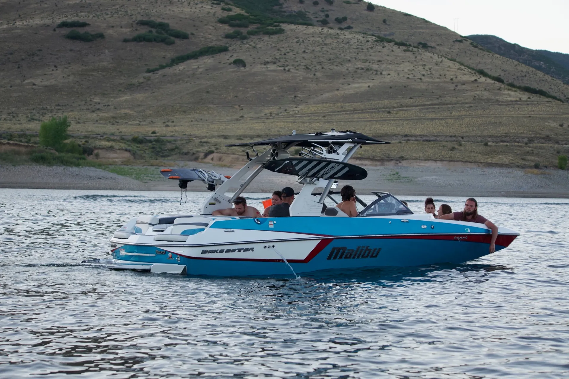 WAKE SURF MALIBU 22MXZ