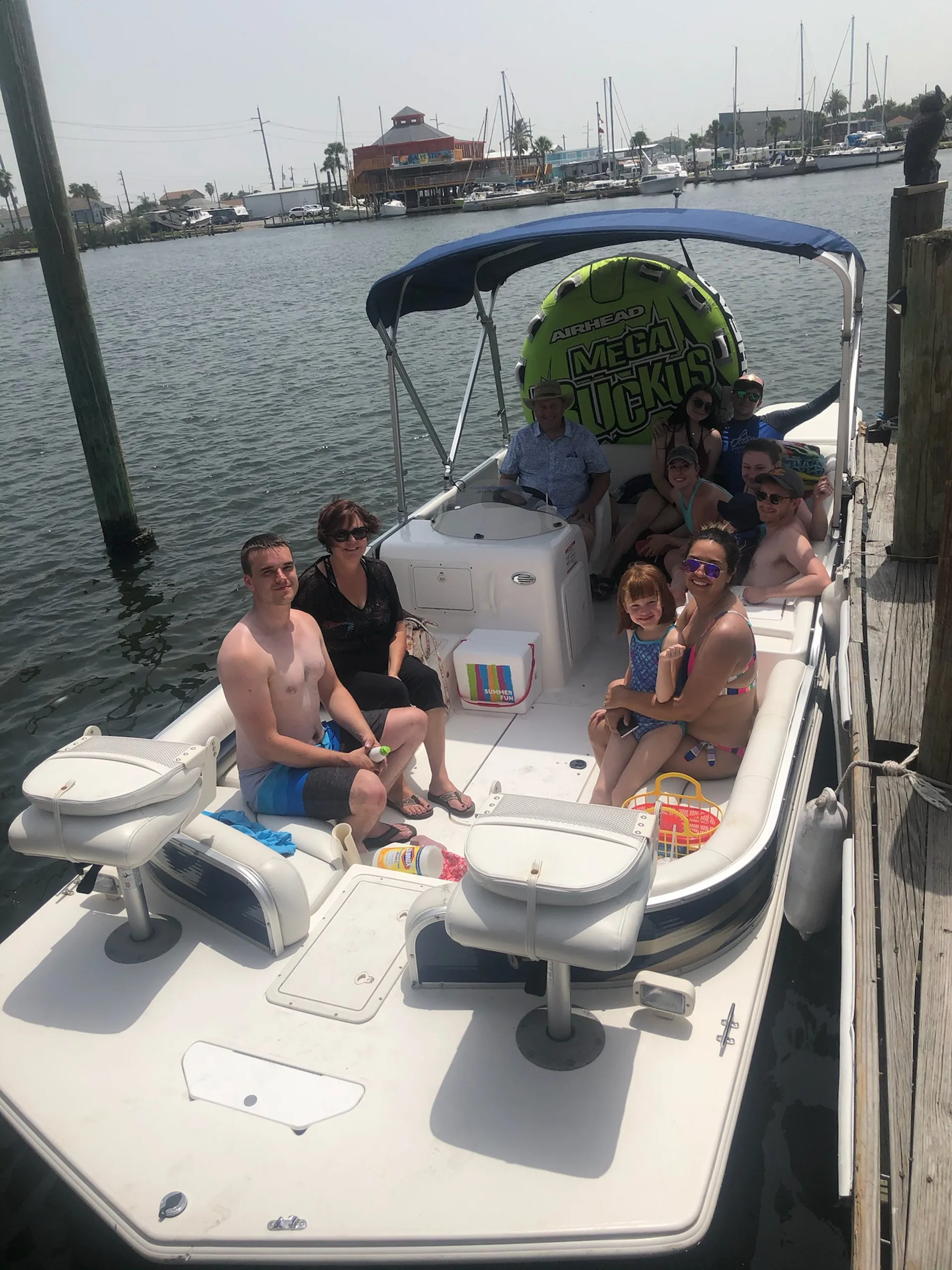 23ft Hurricane fundeck - 12 passenger