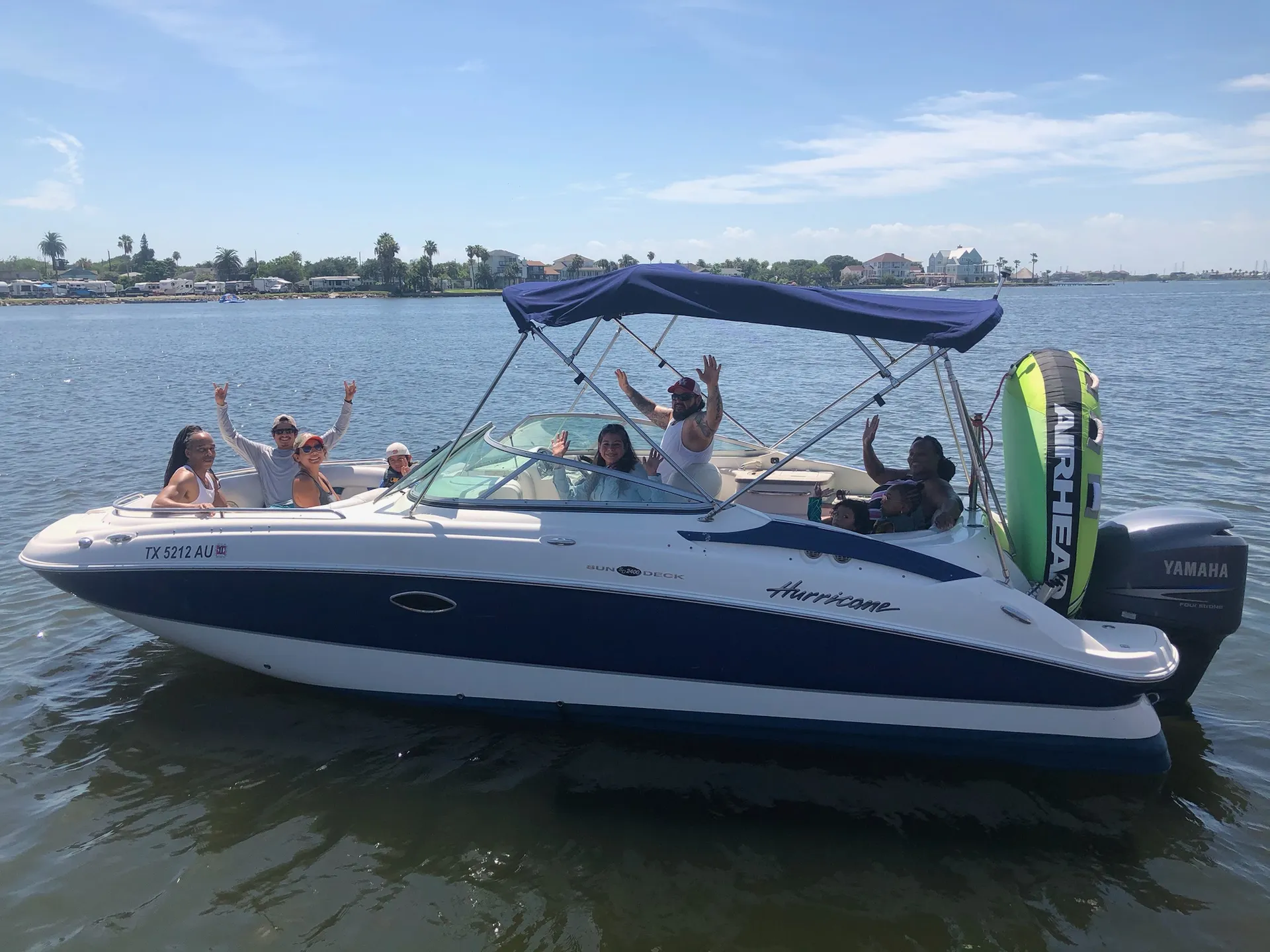 24ft Hurricane Sundeck - 250hp - 12 Passenger 