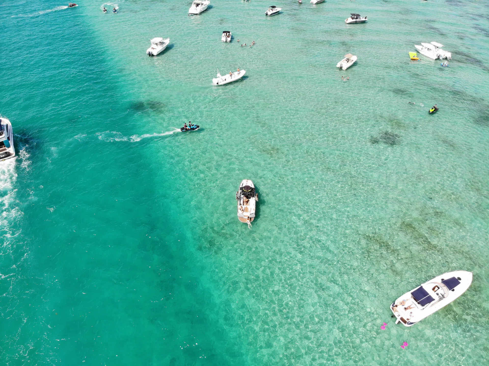 SANDBAR CRUISE - WAKEBOARD - WAKESURF - TUBE - SKI