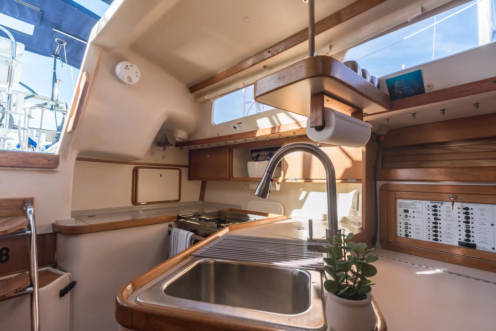 Private BYOB Luxury Monohull Sailing in the Charleston Harbor