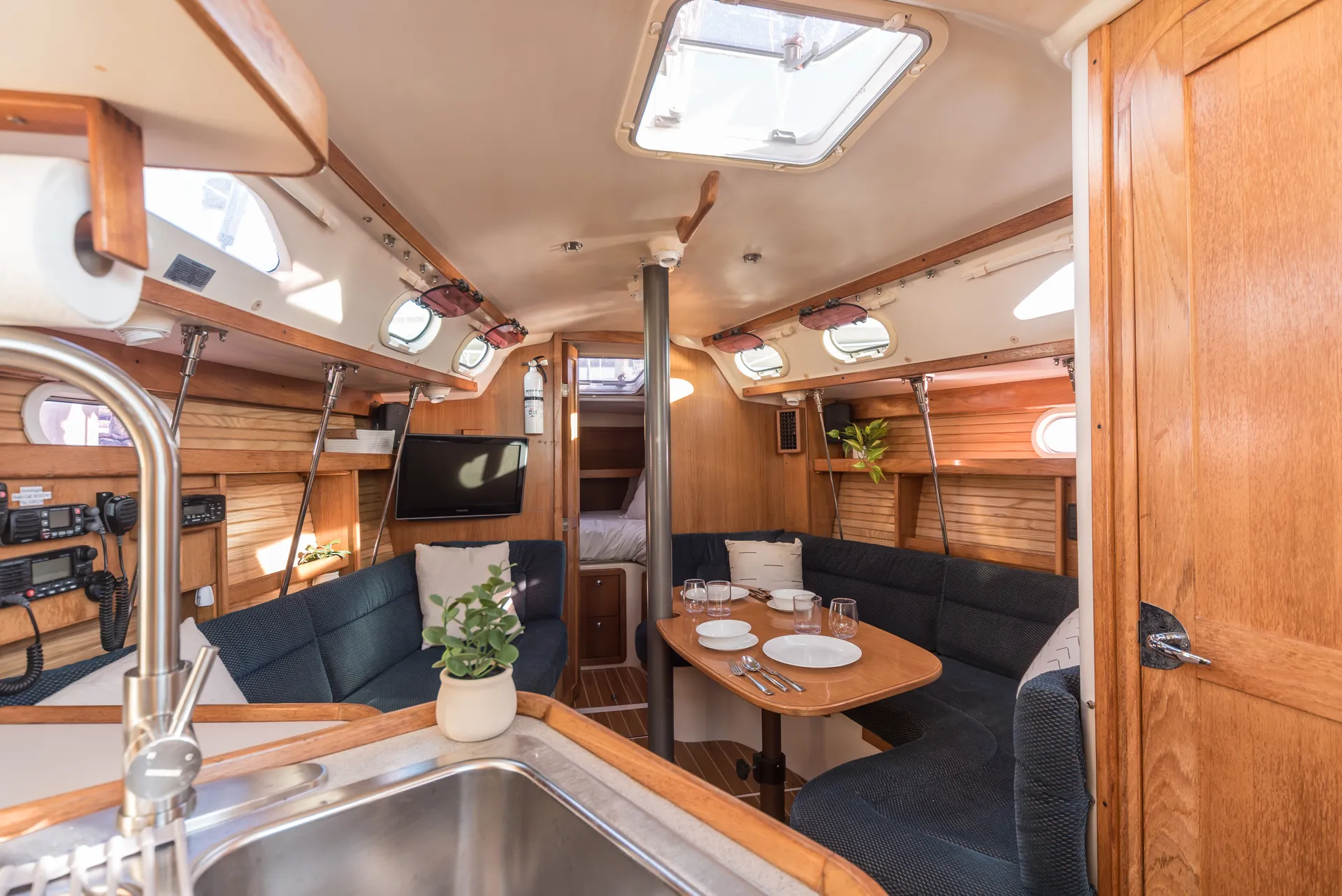 Private BYOB Luxury Monohull Sailing in the Charleston Harbor