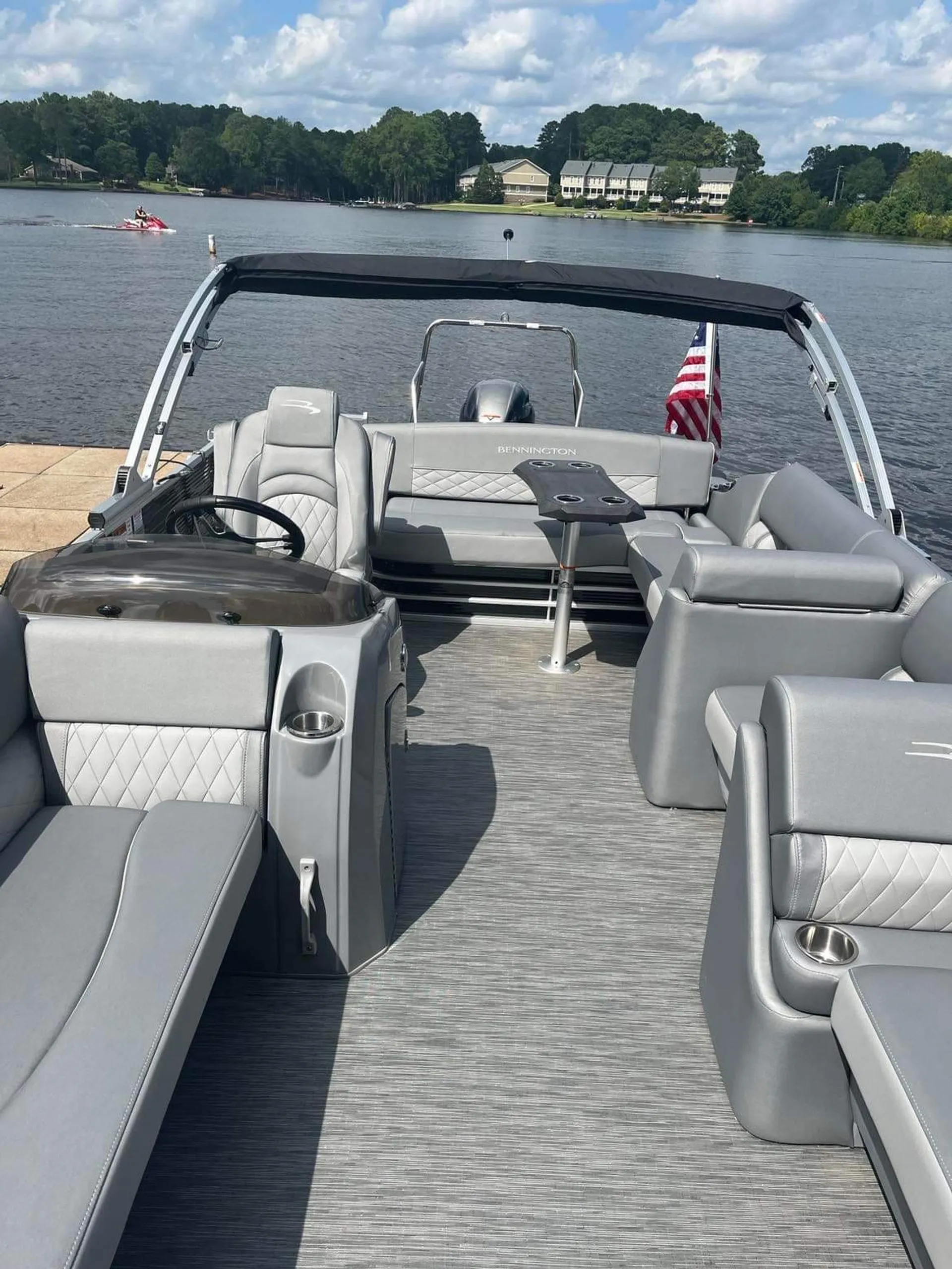 BENNINGTON MARINE 22 LSB in Eatonton, GA — photo 2