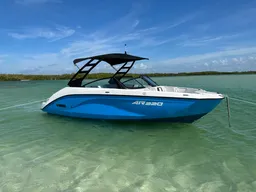 2023 Yamaha AR220 with a Licensed Captain  boat photo