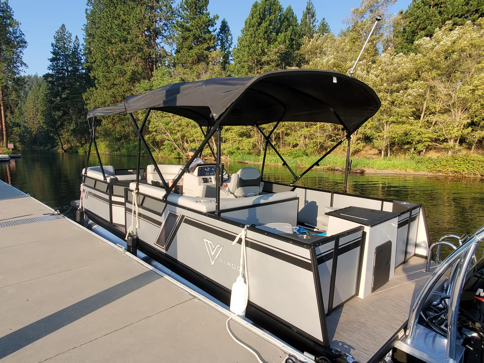 2023 Viaggio Tri-Toon