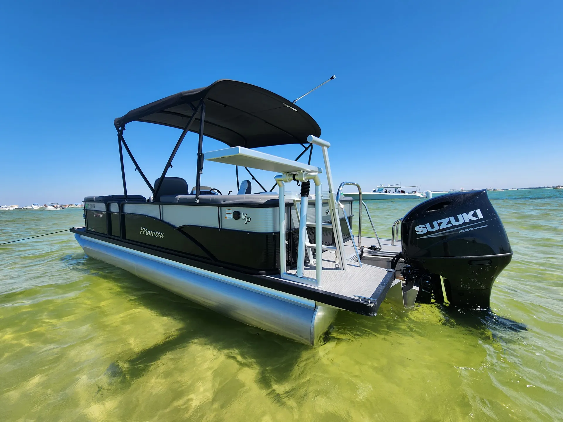 LUXURY TRI-TOON - Local delivery to Tampa Bay Ramps! Diving Board!