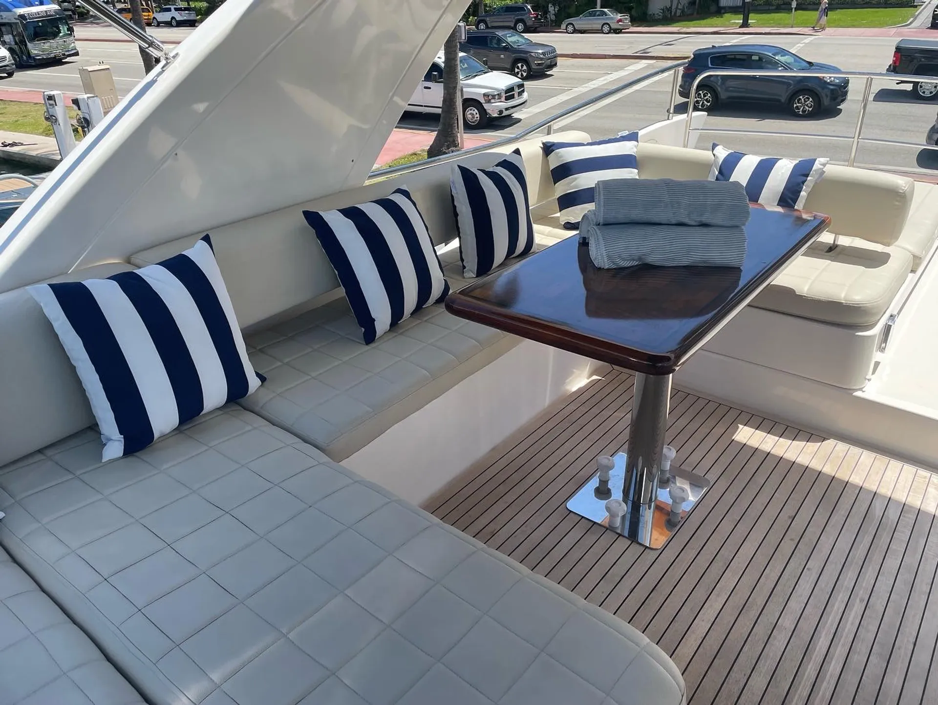 Azimut 53’ Flybridge in Hollywood, FL — photo 2