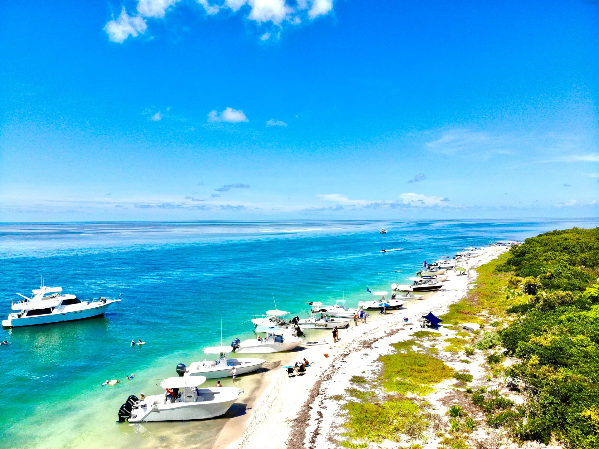 Key West Center Console (Luxury Edition) With Sound & Seat Upgrades