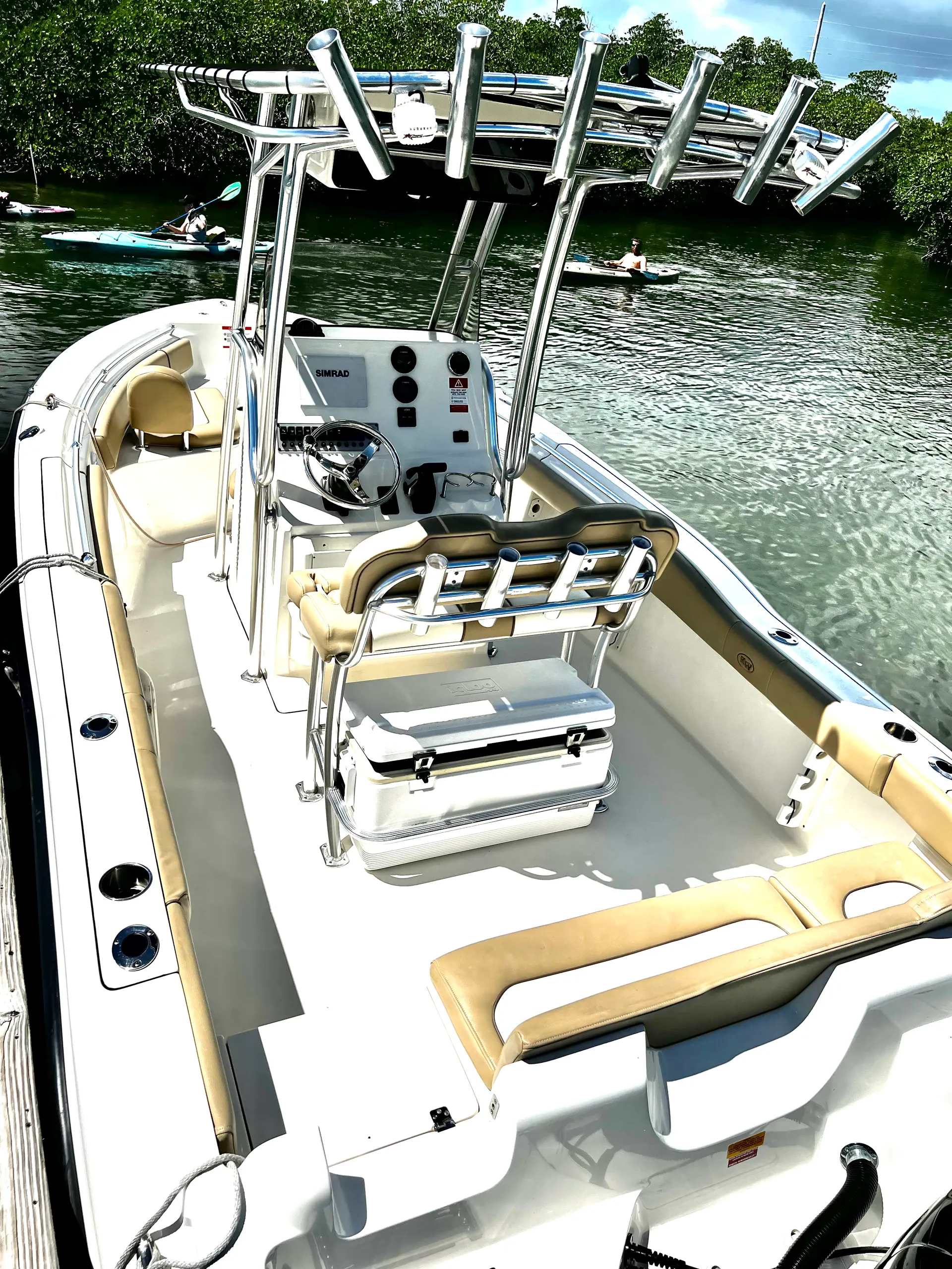 Key West Center Console (Luxury Edition) With Sound & Seat Upgrades