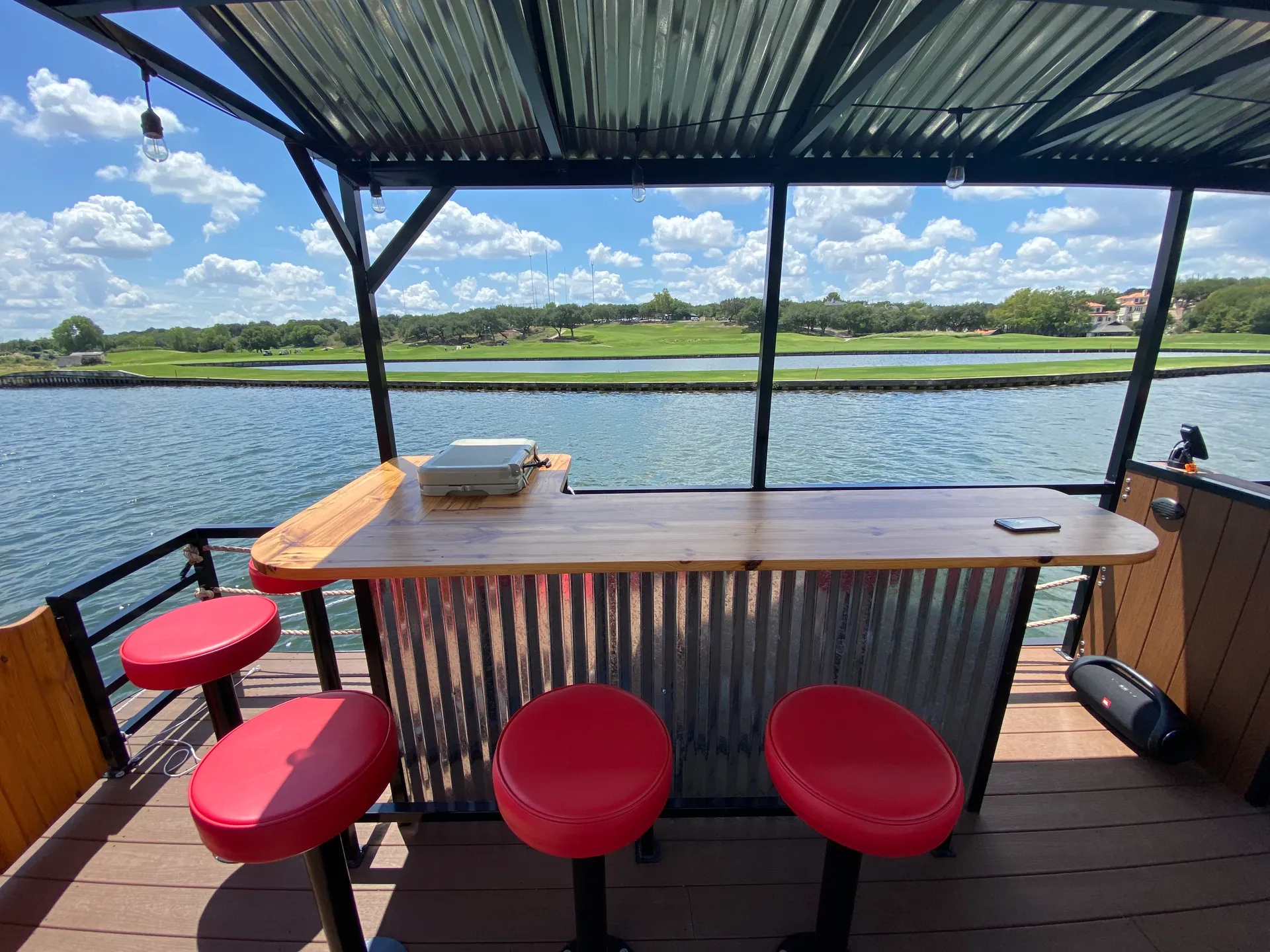 Sun Tracker by Tracker Marine Party Barge 24 Signature w/40ELPT 4-S in Austin, TX — photo 6