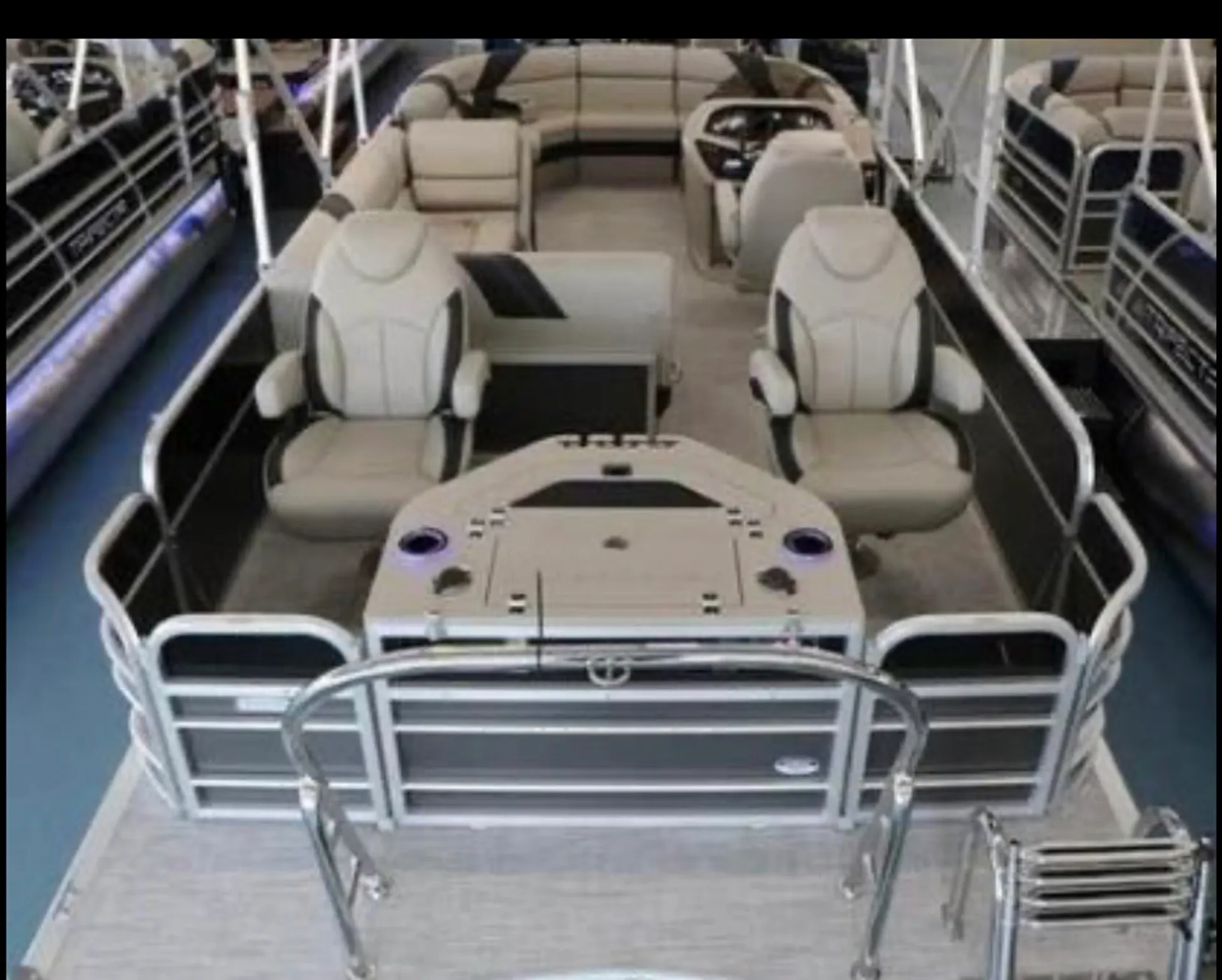 Tritoon - Party Boat -up to 11 passengers.