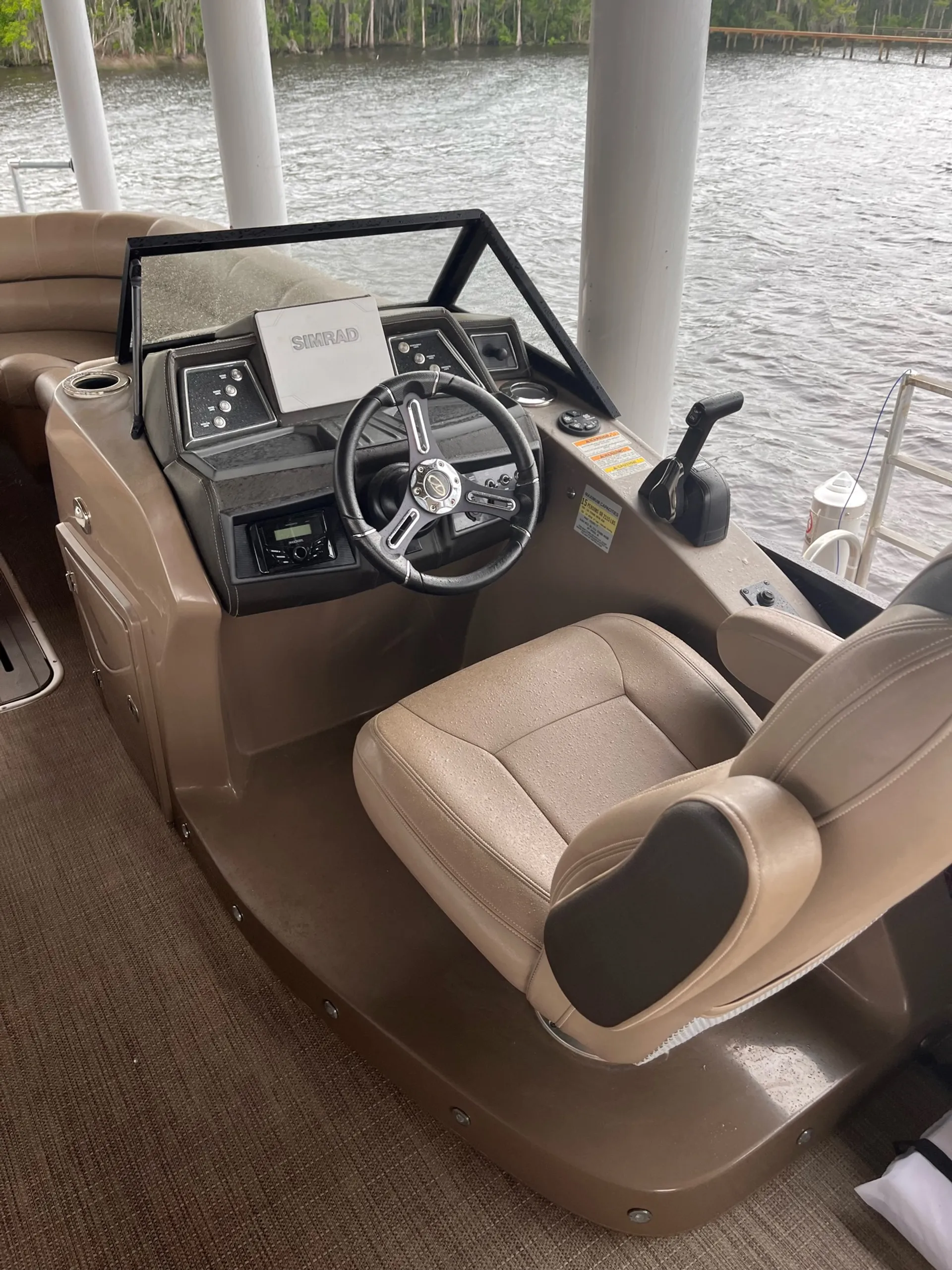 'Flagship' Luxury Veranda VTX25RFL Tri-toon w/ Yamaha F250 SHO VMAX