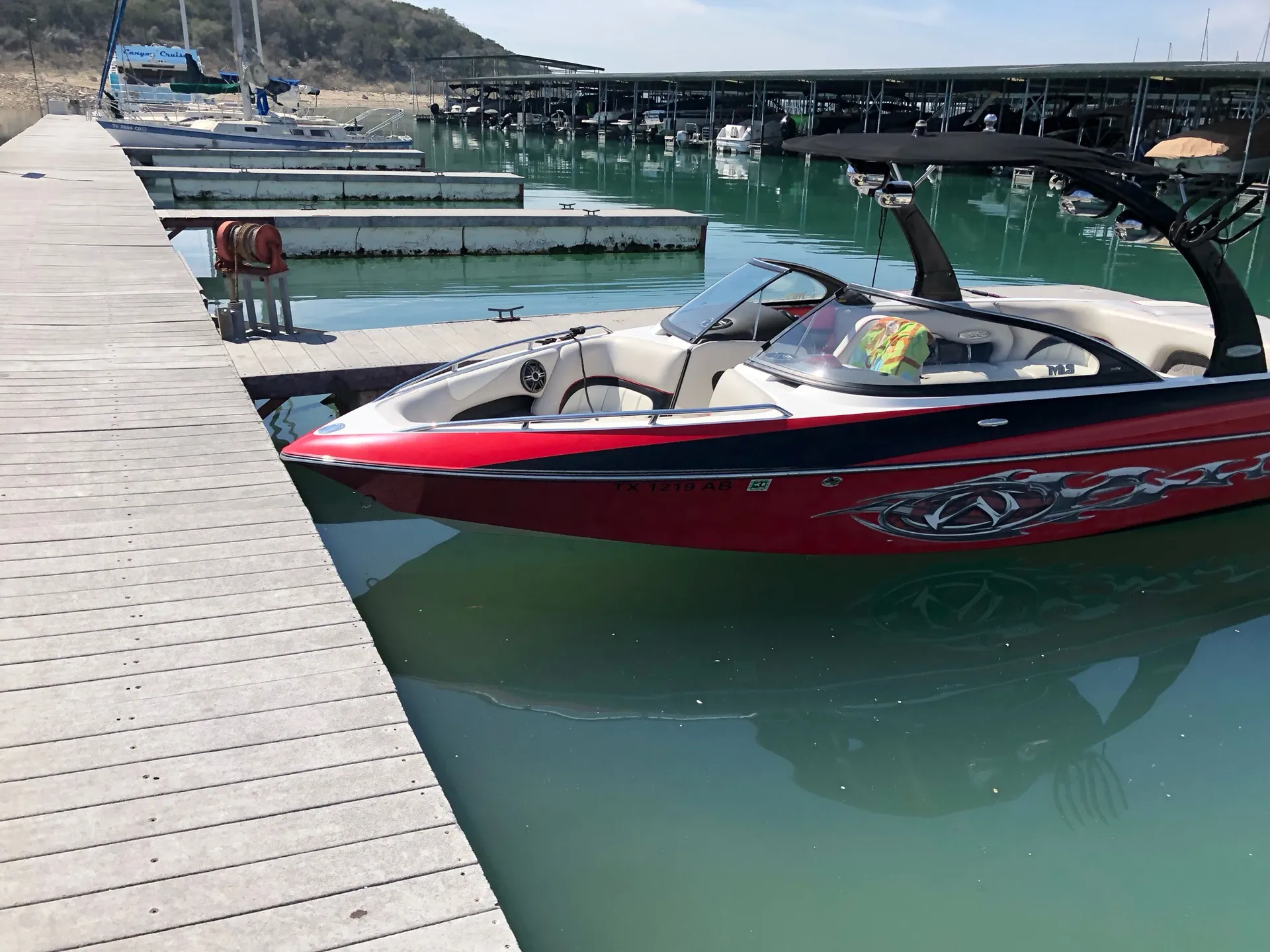 Malibu Boats Wakesetter 23 LSV in Canyon Lake, TX — photo 8
