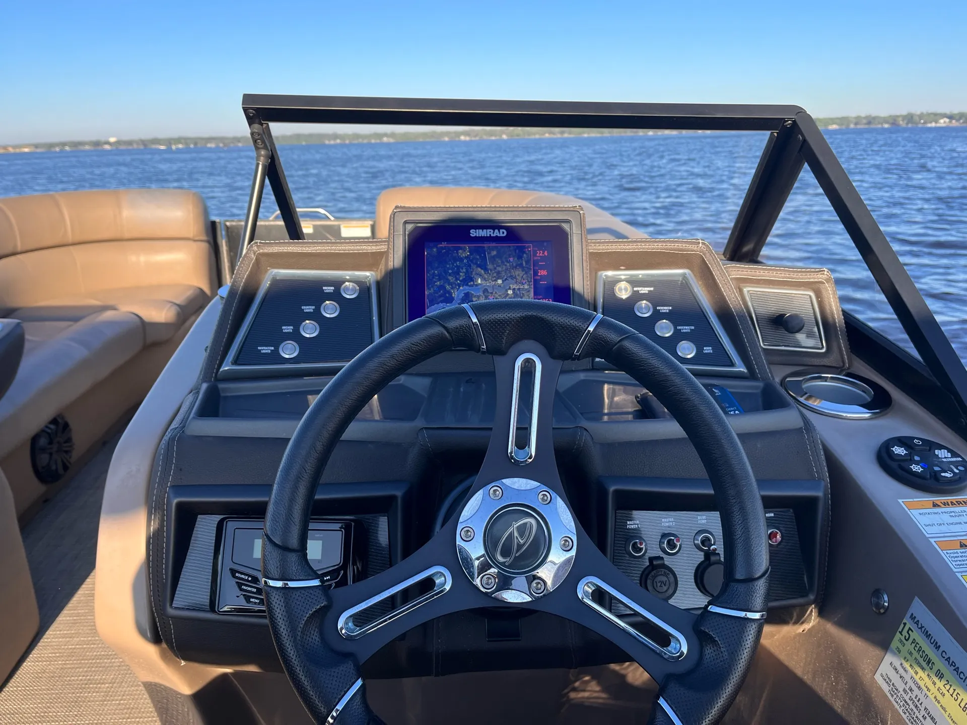 'Flagship' Luxury Veranda VTX25RFL Tri-toon w/ Yamaha F250 SHO VMAX