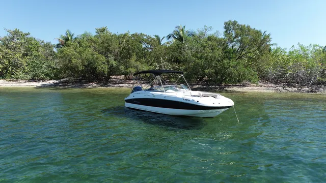Rent a Hurricane Boats deck boat in North Miami, FL near me