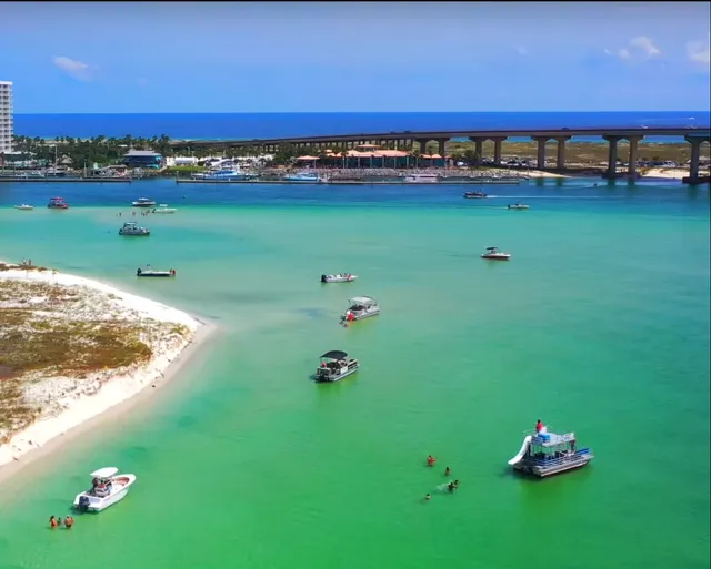 Rent a Sea Hunt Boats center console in Orange Beach, AL near me