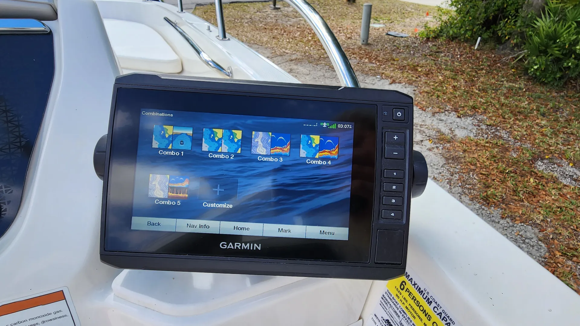 BOSTON WHALER 160 SUPER SPORT W/90 ELPT EFI 4-S W/TRLR in Deltona, FL — photo 9