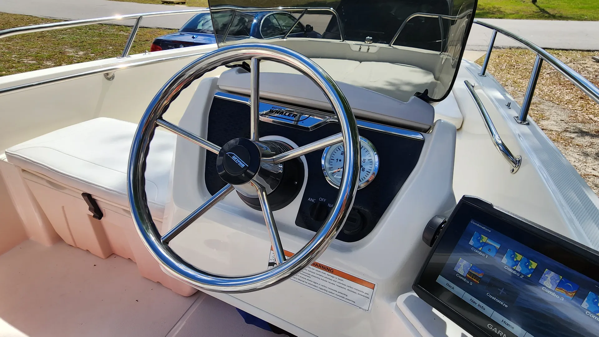 BOSTON WHALER 160 SUPER SPORT W/90 ELPT EFI 4-S W/TRLR in Deltona, FL — photo 8