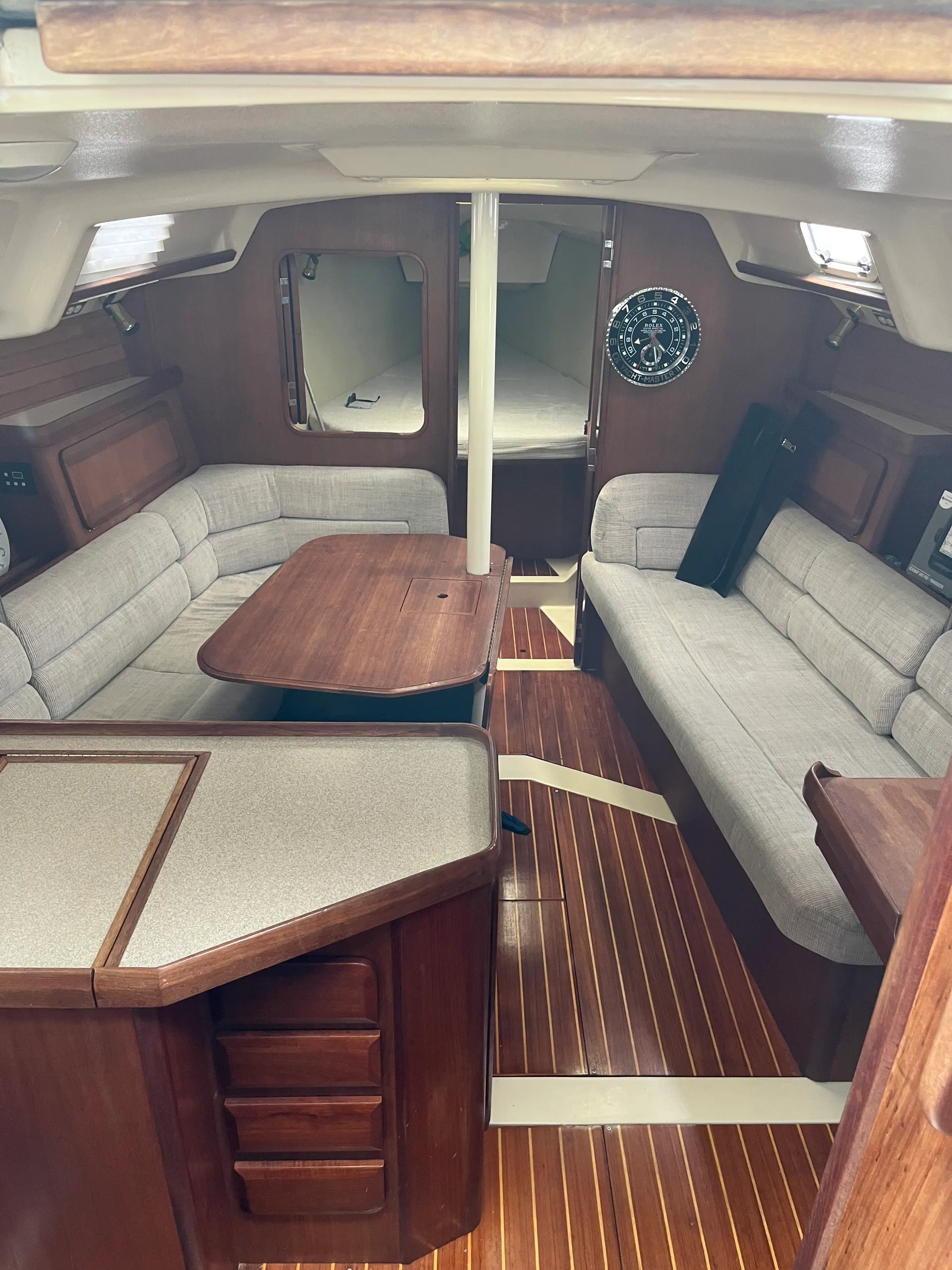 38' Hunter Parrott Ship in Oriental, NC!