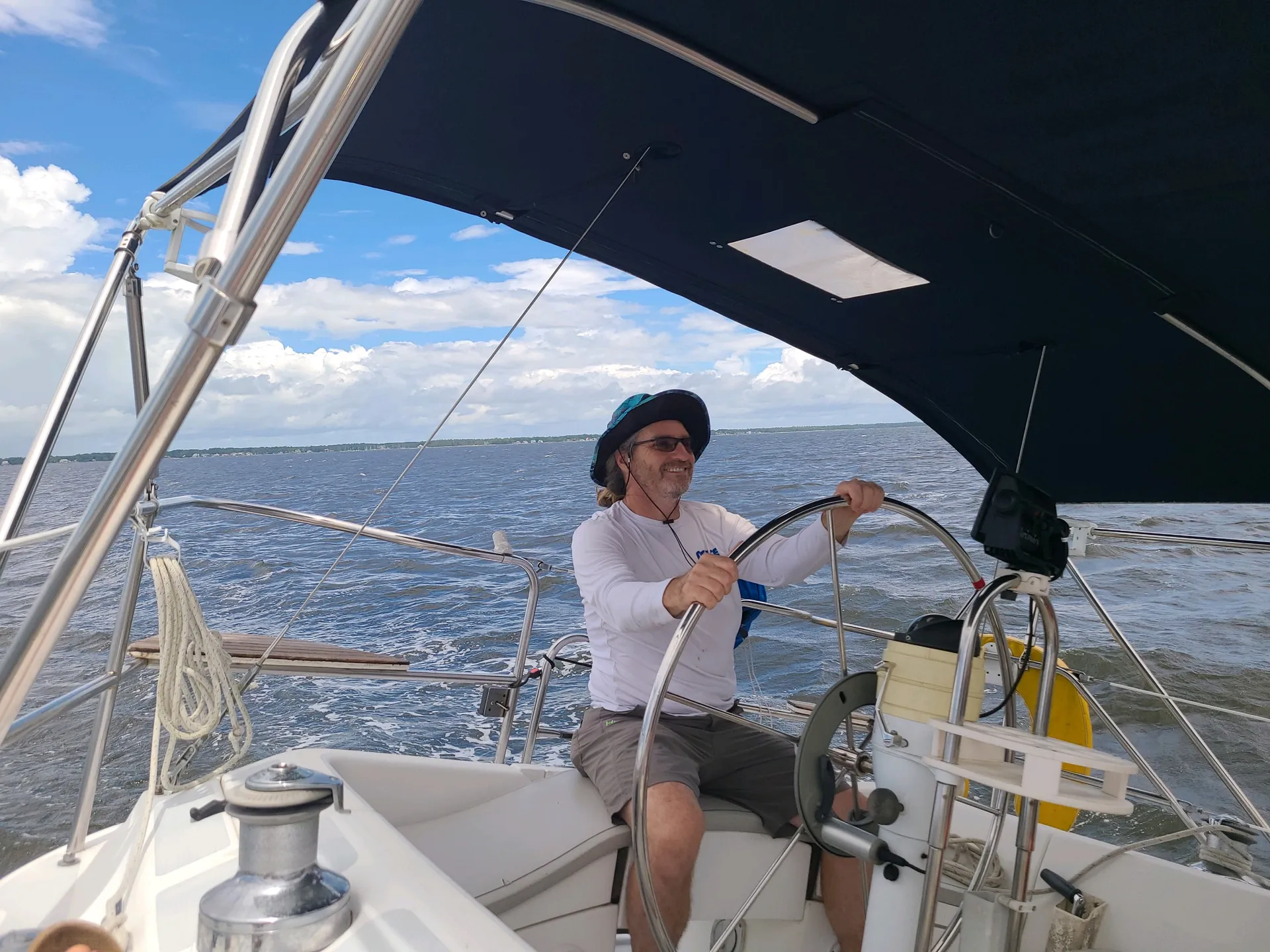 38' Hunter Parrott Ship in Oriental, NC!