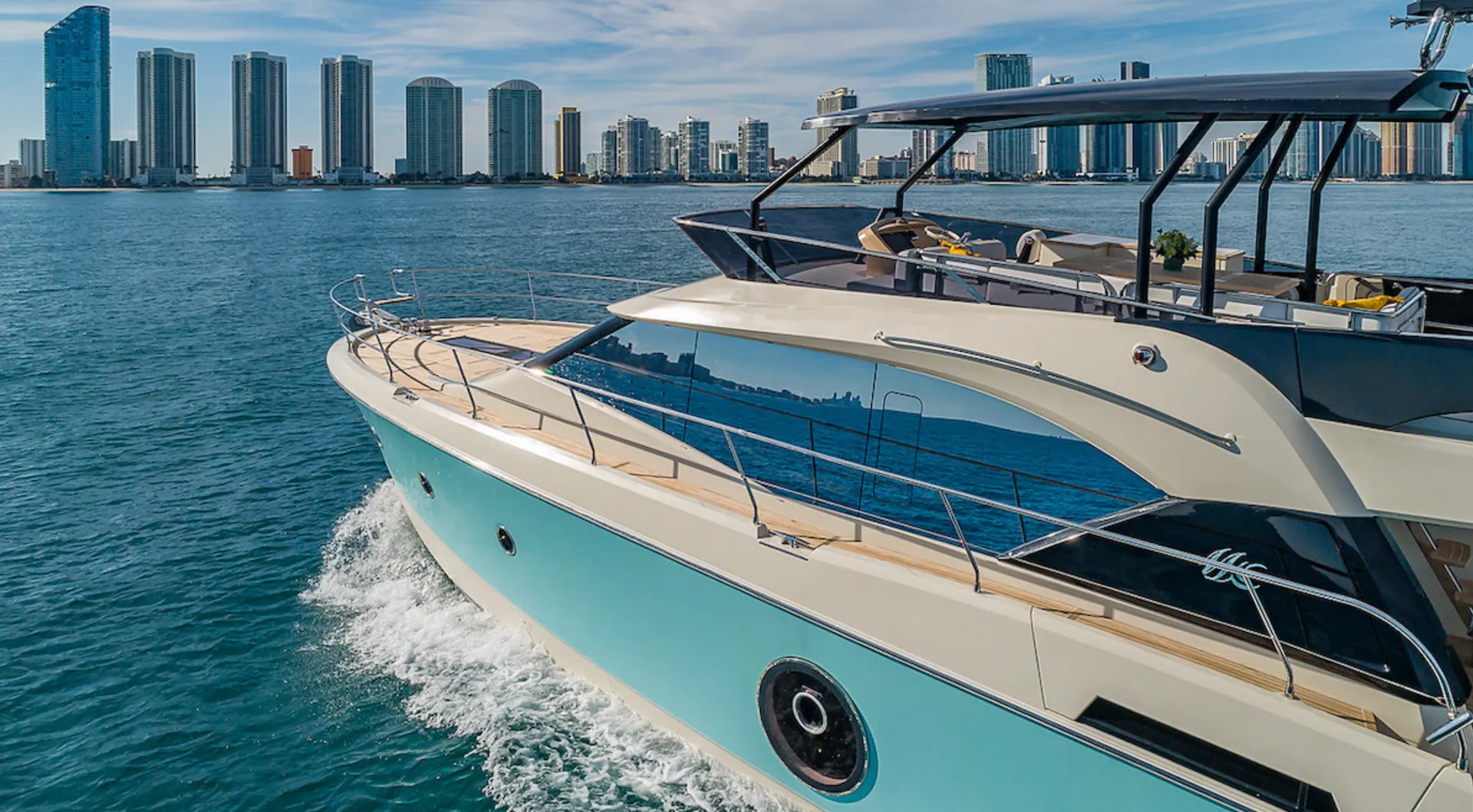 Beneteau USA MC6 Fly in Aventura, FL — photo 6