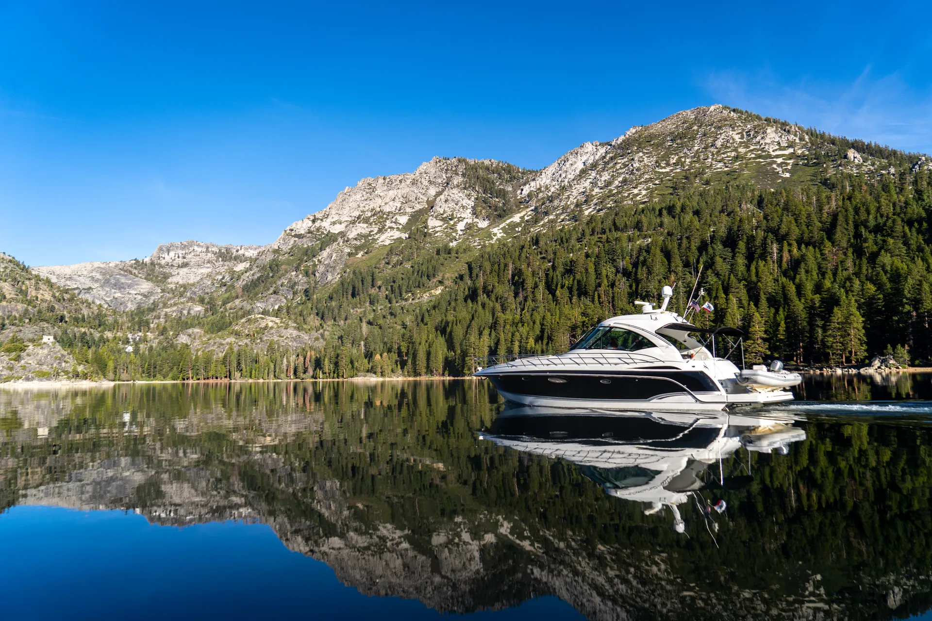 FORMULA BY THUNDERBIRD 45 YACHT in South Lake Tahoe, CA — photo 2