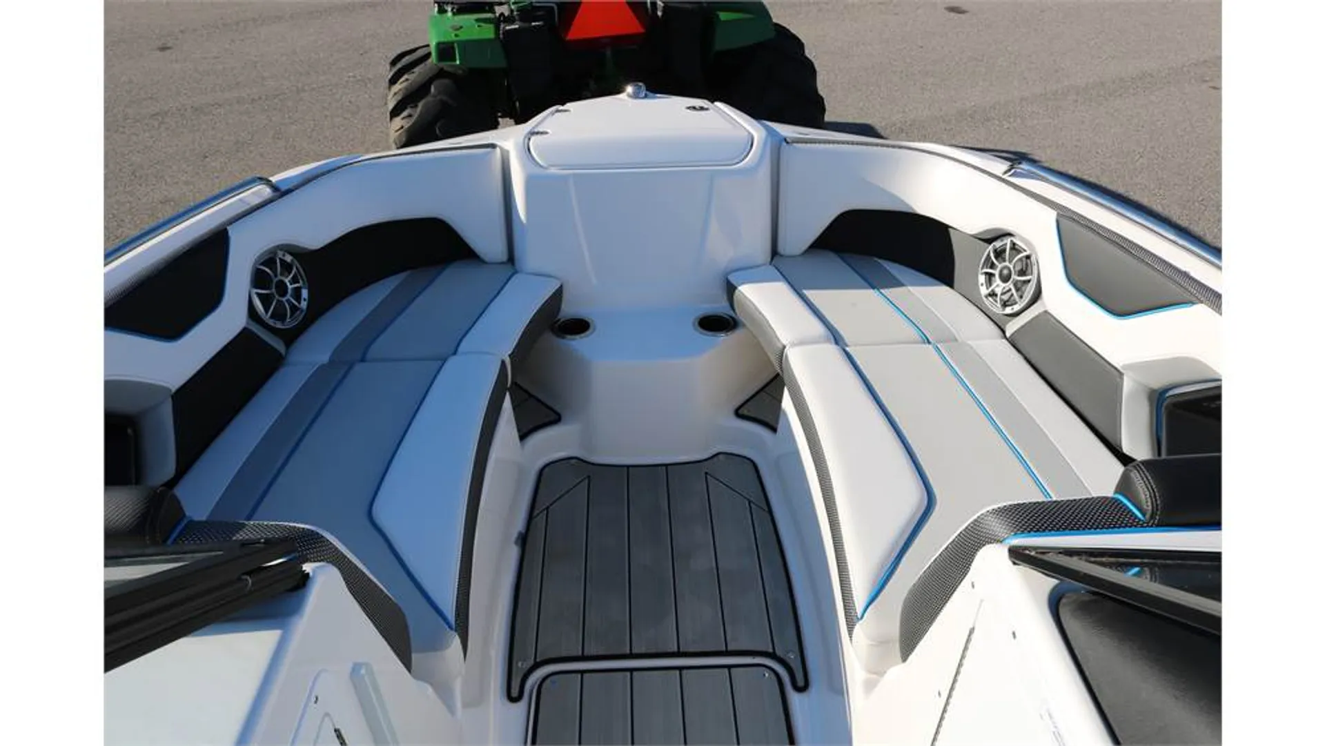 2022 Yamaha 212x Wake/Surf