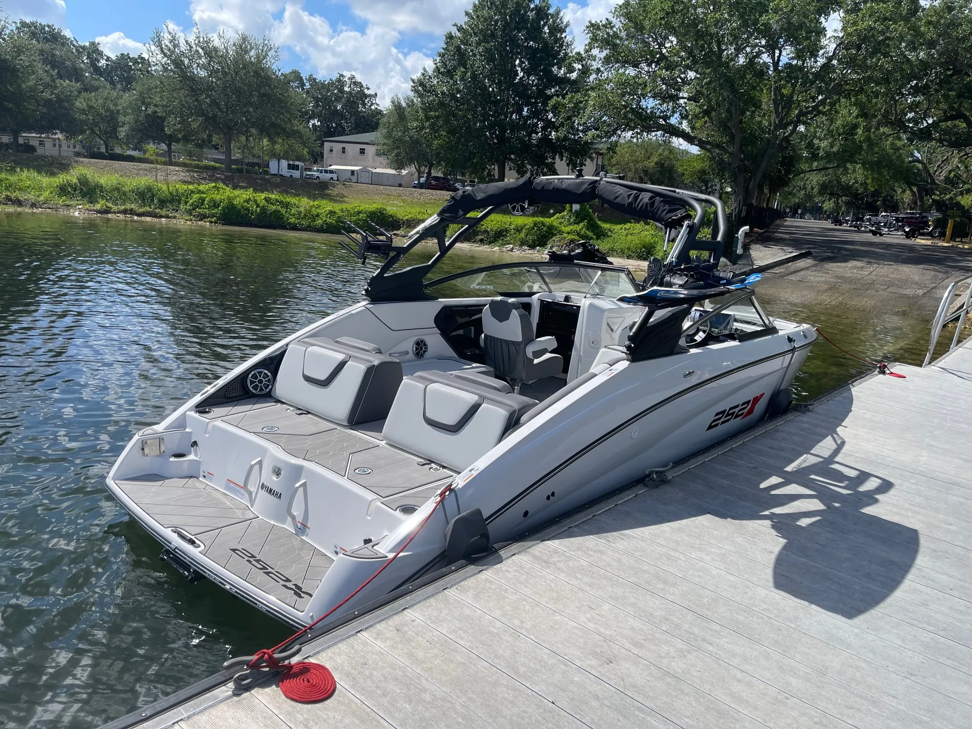 YAMAHA 252XE in Orlando, FL — photo 6