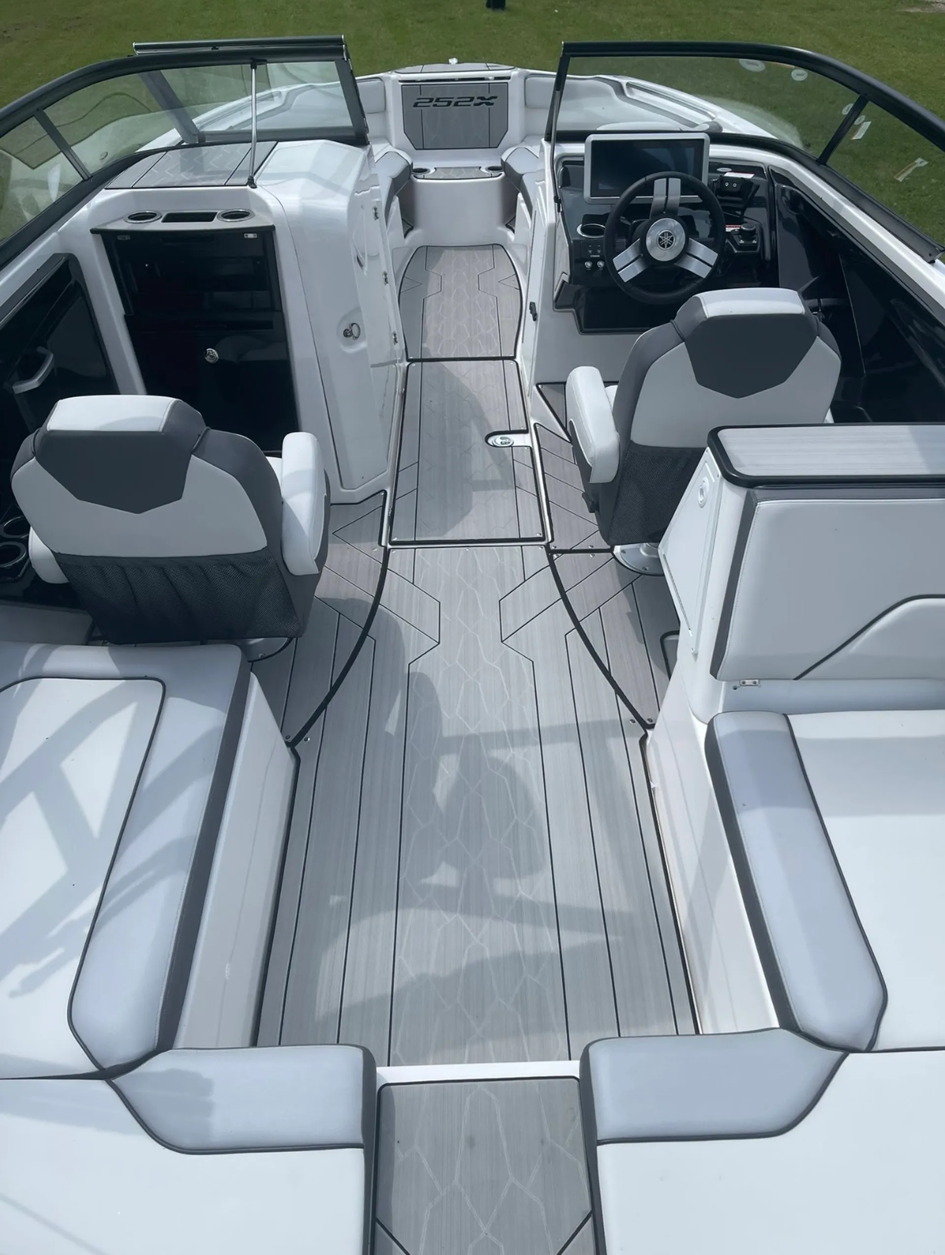 YAMAHA 252XE in Orlando, FL — photo 7