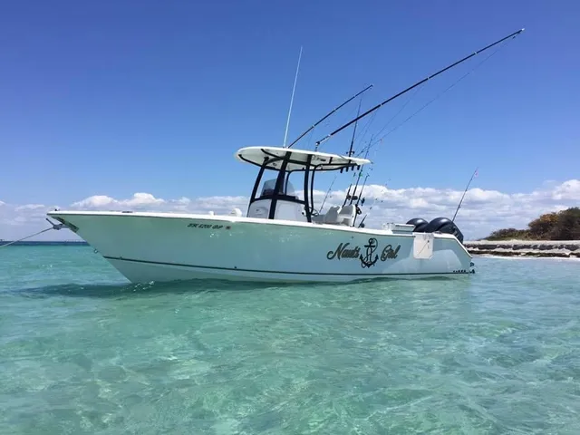 Rent a Sea Hunt Boats center console in Sarasota, FL near me