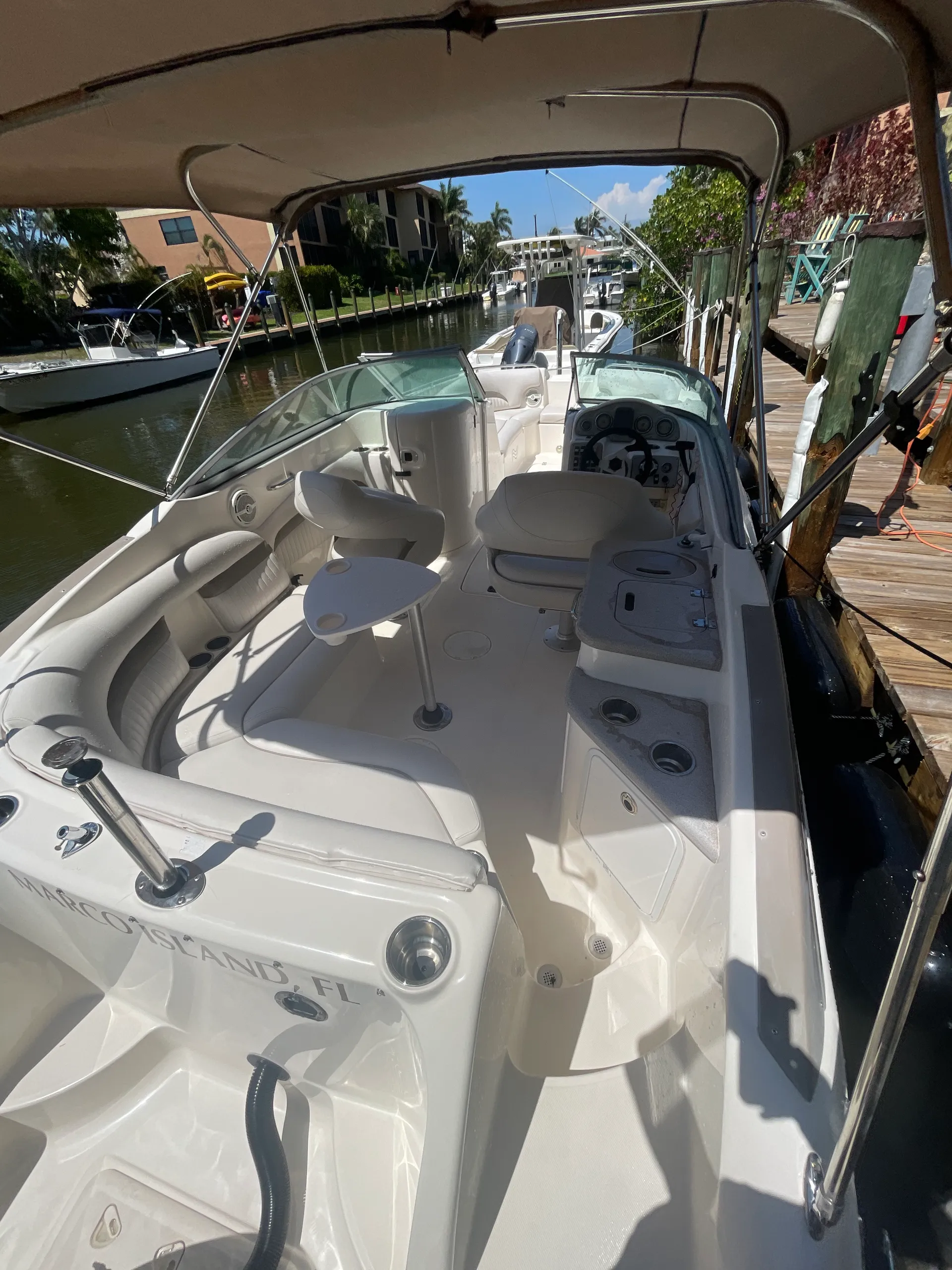 SURREEL LIFE “living the dream” 