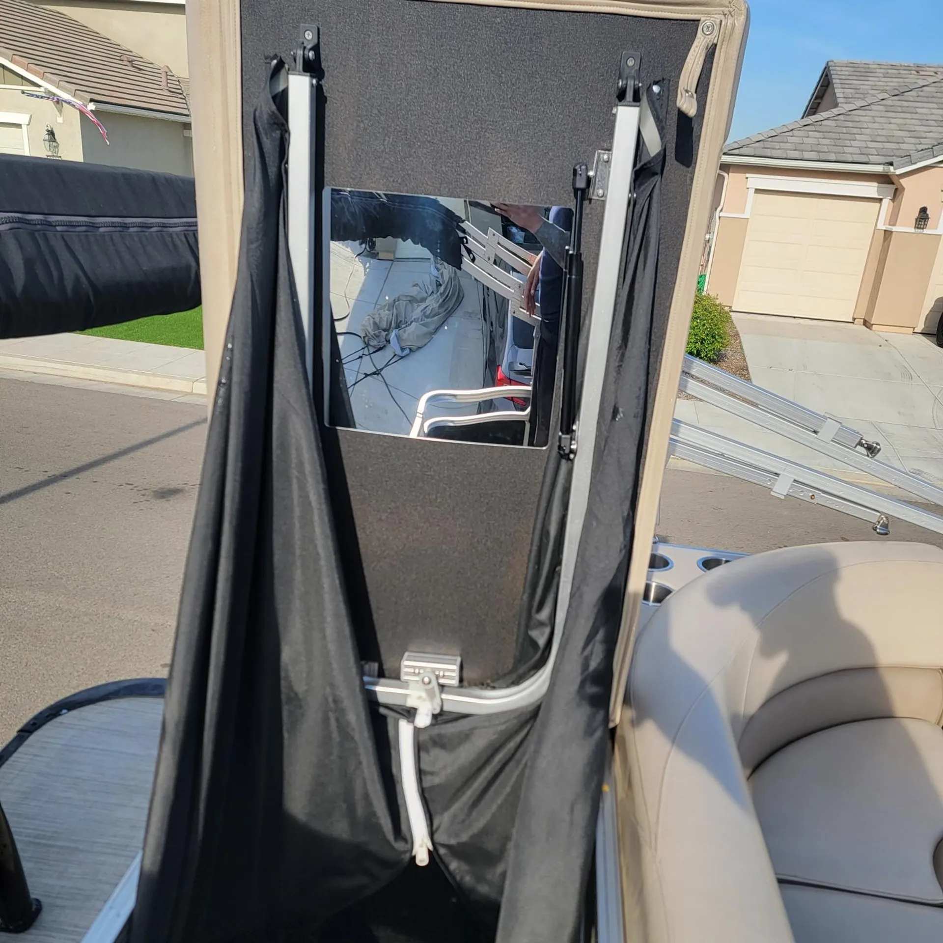 AVALON PONTOONS 22' LSZ QUAD LOUNGER in Fresno, CA — photo 9