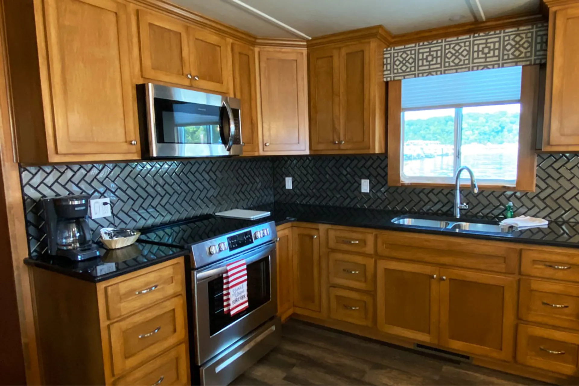 Sunset 980 Series in Jamestown, KY — photo 8