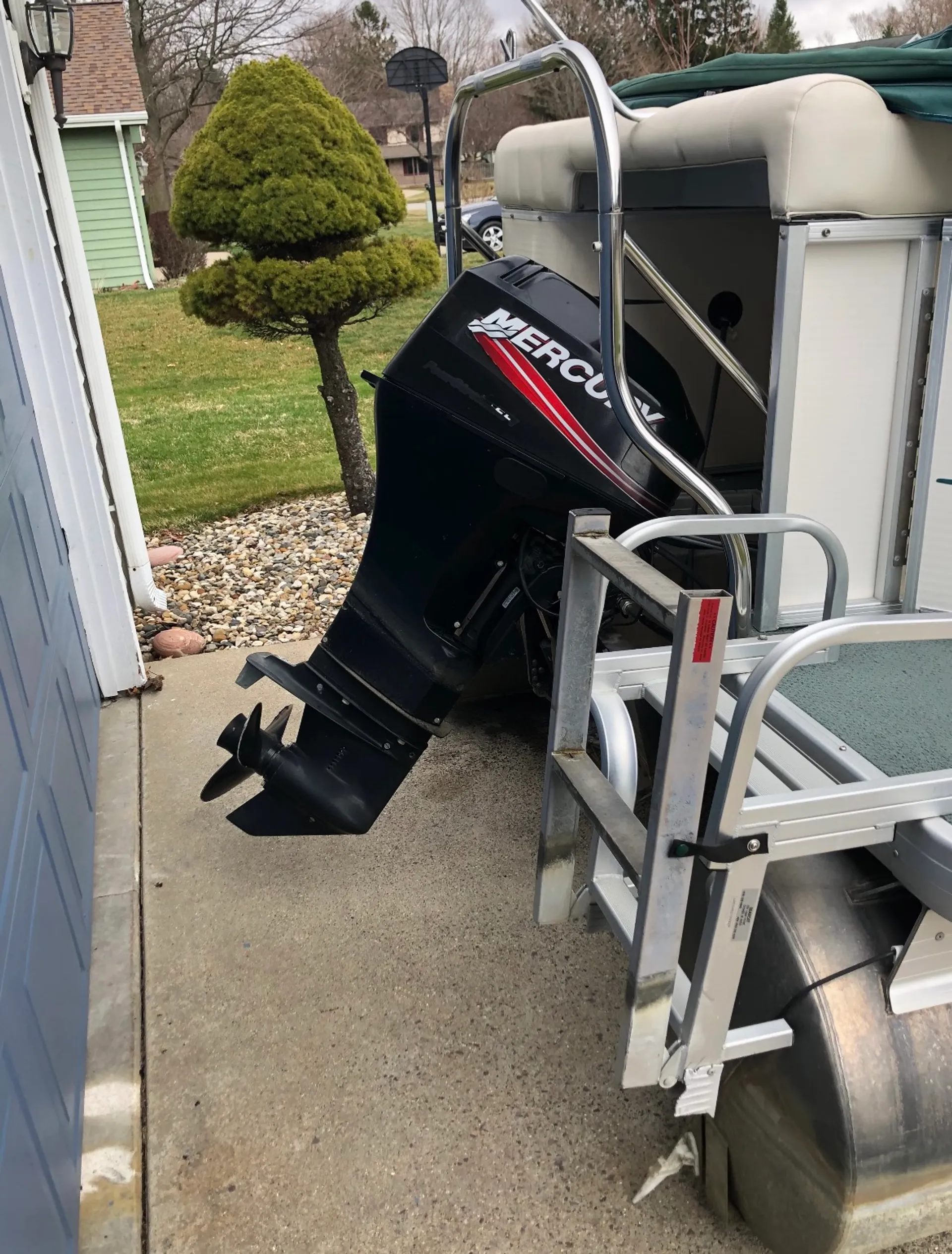 Godfrey Marine Sweetwater 2020 DF in Benton Harbor, MI — photo 2